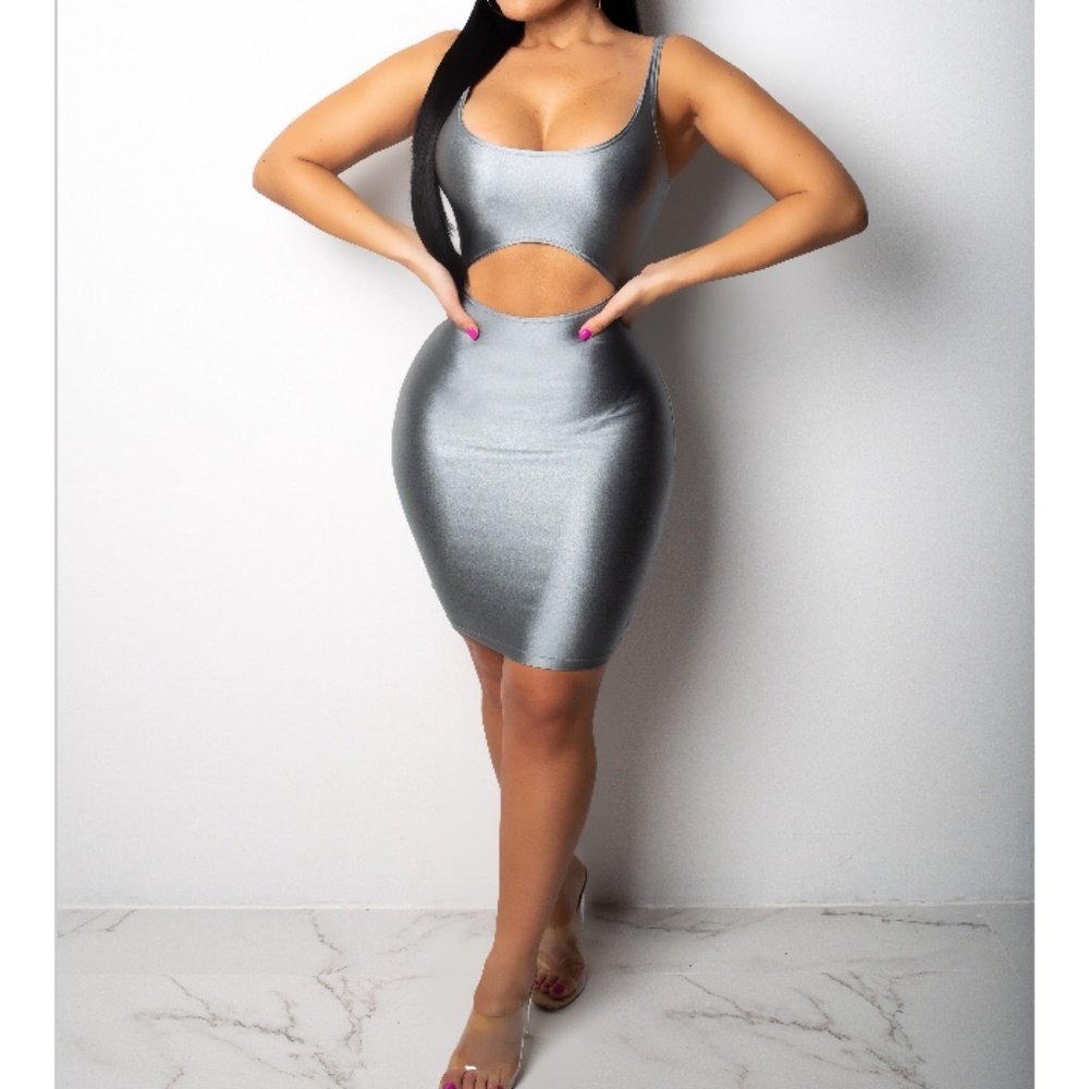 KIM K dress silver
